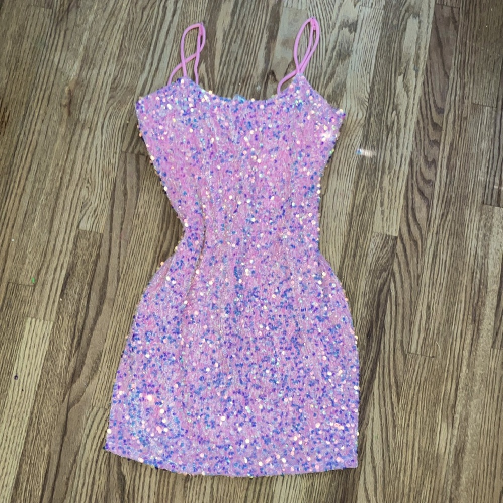 Mini dress